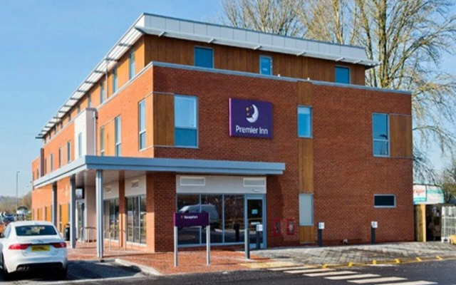 Premier Inn Salisbury South Milford