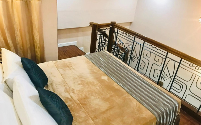 Urban Travellers Hotel