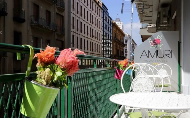 Amuri Room & Suite