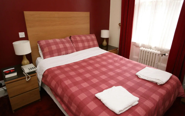 Clifton Hotel