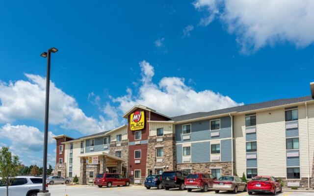 My Place Hotel - Mount Pleasant