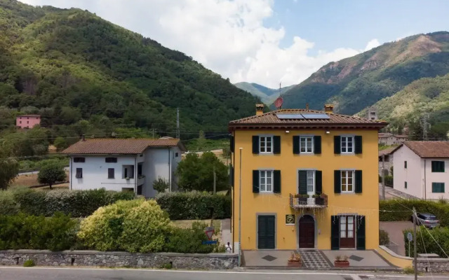 Lucca Franco's Villa