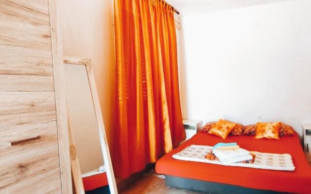Studio Apartment Dante