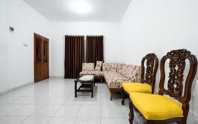 OYO 2098 Homestay KK