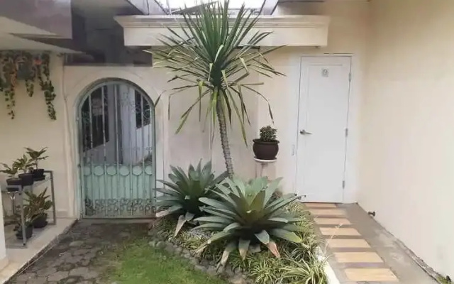 Gio Guesthouse near Terminal Baranangsiang
