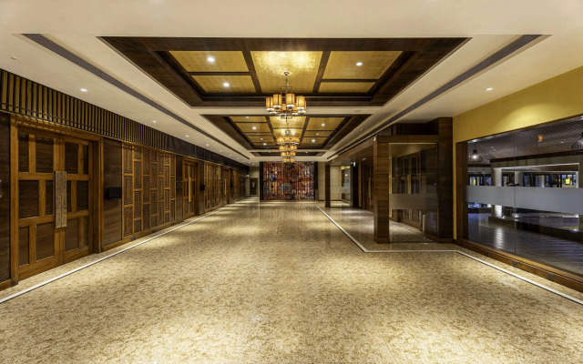 Radisson Blu Plaza Resort & Convention Centre Karjat