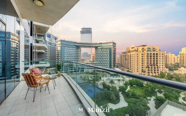 Splendid 3BR in Palm w Lazy River & Private Beach