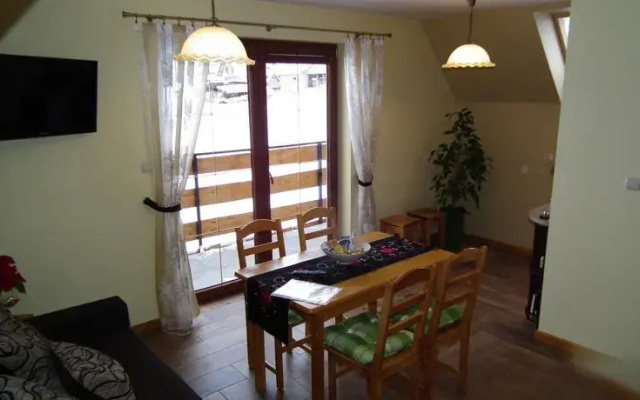 Domki-Apartamenty Trojaki przy Termach