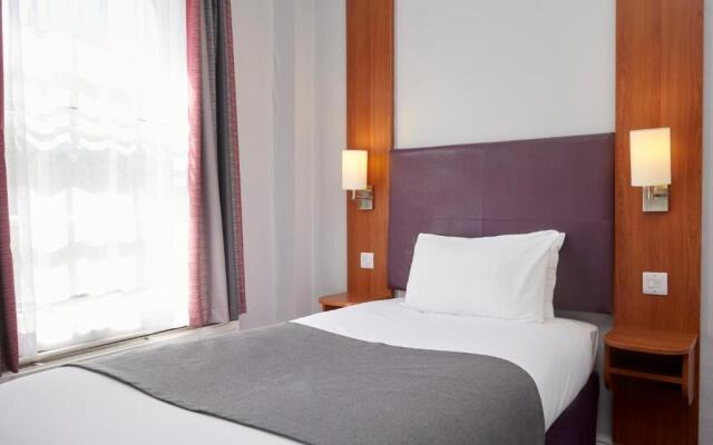 Wheatsheaf Hotel by Greene King Inns