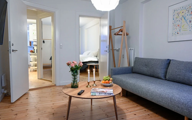 Sanders Park - Charming 1-bdr Apt Close to Metro