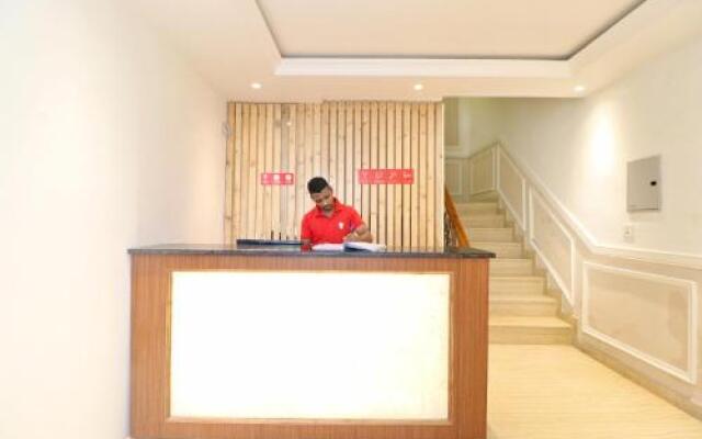 OYO 16082 Hotel Imperial Corner