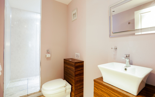 OYO Elm Farm Country House, Norwich Airport