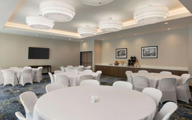 La Quinta Inn & Suites by Wyndham Rock Hill