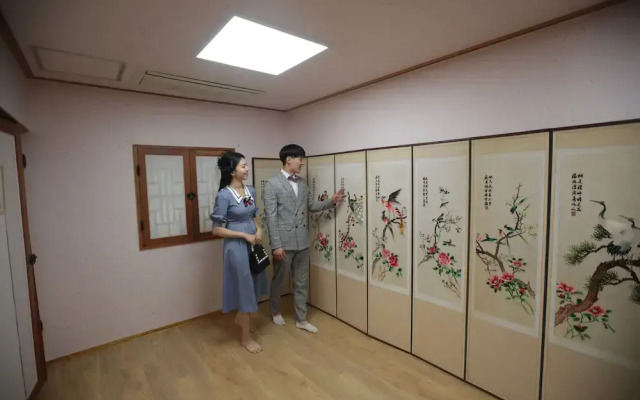 Hanok Hotel Dong Nak Won