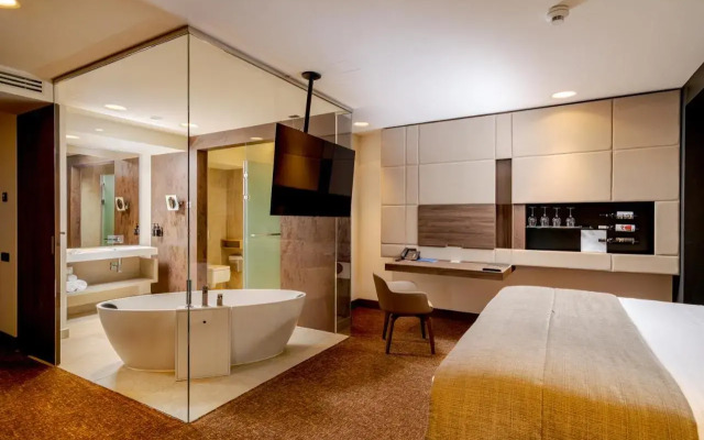 Kronwell Brasov Hotel