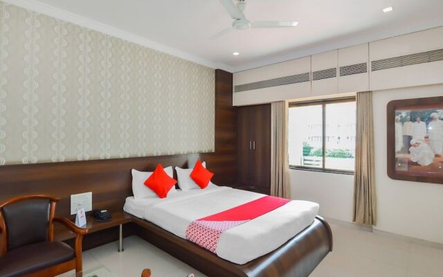 OYO 18493 Hotel Sai Sparsh