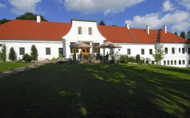 Bánó Mária Kastélyszálló