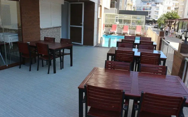 Corner Boutique Hotel