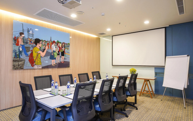 Holiday Inn Express Bangkok Sathorn by IHG