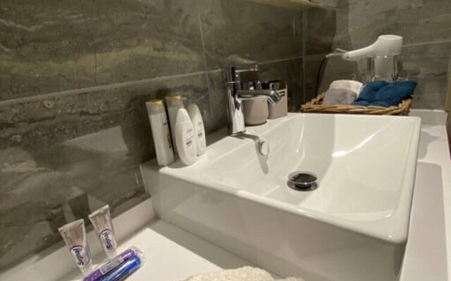 Luxurious Studio Near Mall of Istanbul