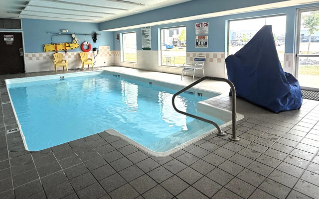 Super 8 by Wyndham Kokomo