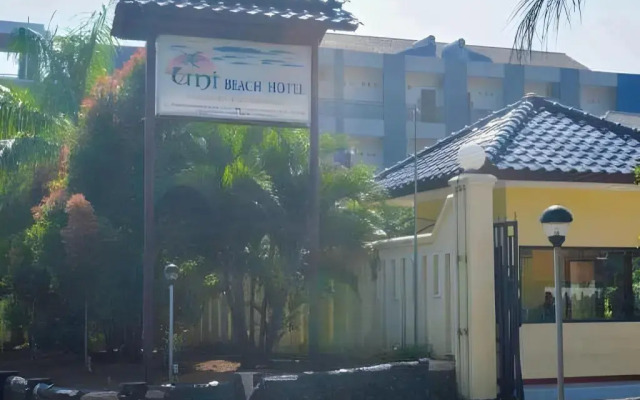 Uni Beach Hotel