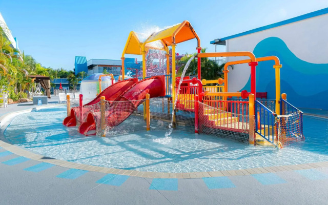 Ramada by Wyndham Hotel & Water Park