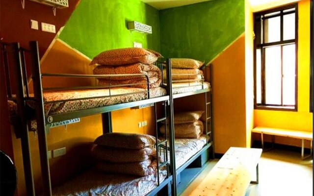 Qingdao Pirate Ship International Youth Hostel