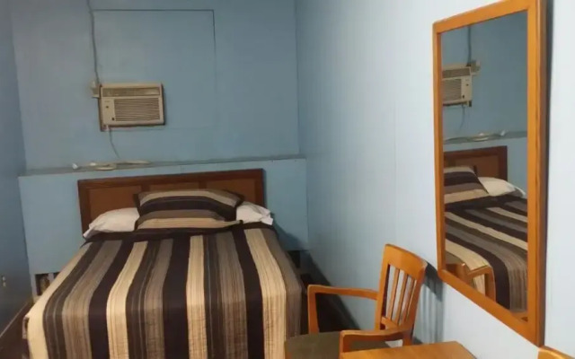 Lakeridge Motel