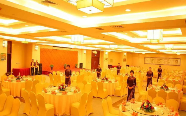 Gaosu Shenzhou Hotel