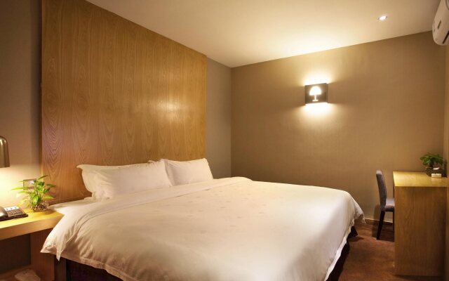 The Art Hotel