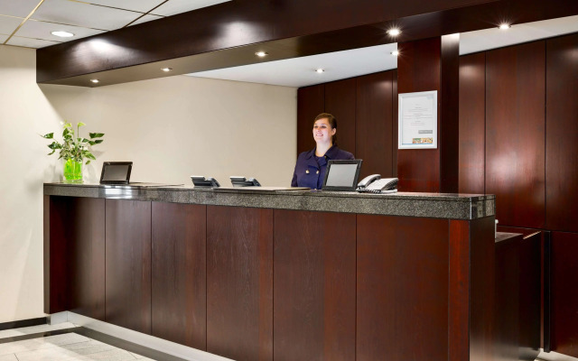 NH Arnhem Rijnhotel