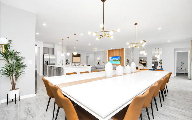 2413SHANTI, Kissimmee, US