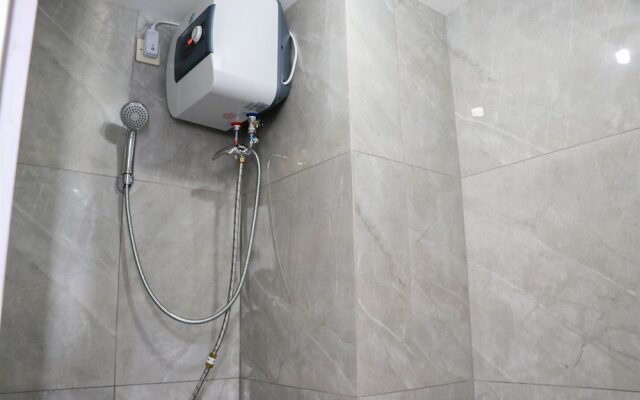 Comfy Stay Studio At Sayana Bekasi Apartment