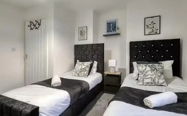 Last Min Weekend Stay, Trafford, Pets Welcome