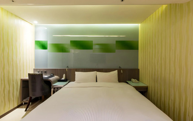Beauty Hotels Taipei - Hotel Bnight