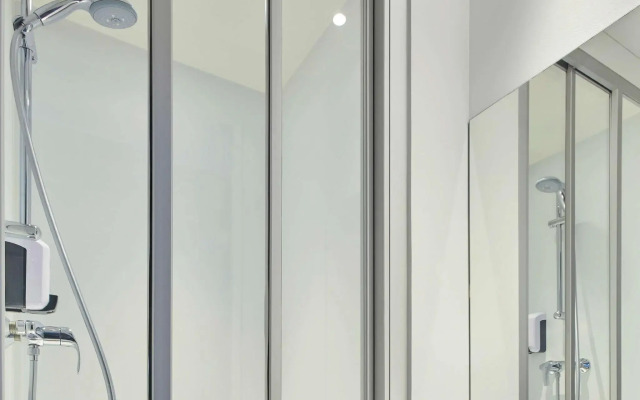 hotelF1 Lyon Sud Oullins