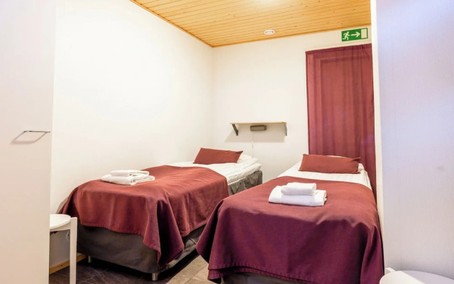 Spacious 3BR Apt. with Sauna