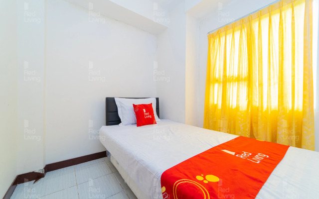 Redliving Apartemen Cinere resort - Gold Room
