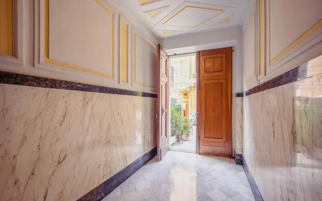 Green Apartment in the Center by Wonderful Italy