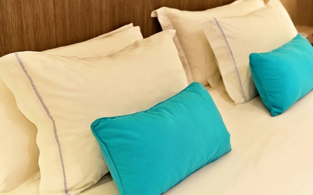 Mariel Hotel & Apartments