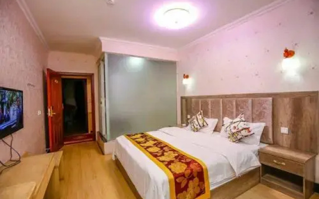 Yuhang Business Hotel