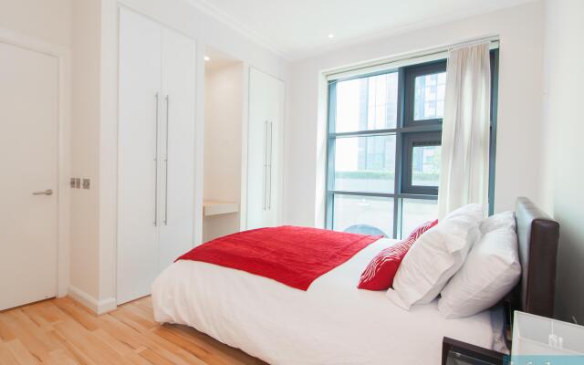 Discovery Dock Serviced Apartments