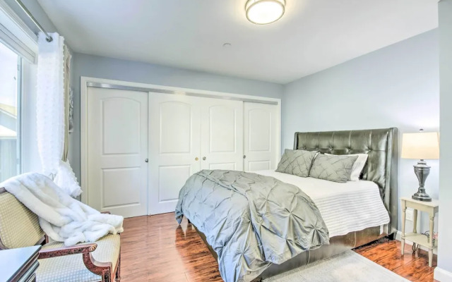 Sunny Oakland Retreat w/ Patio & Cute Garden!