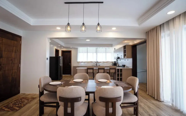 The 67 Escape, Elementaita