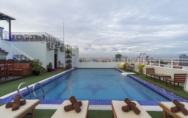 Le Mont Hotel