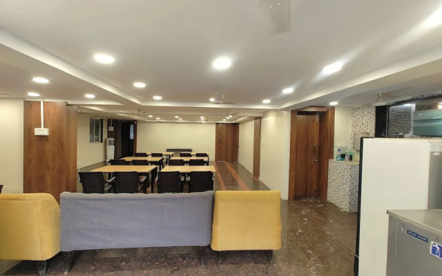 Hotel Sai Inn Executive
