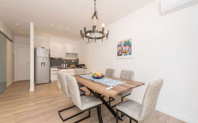 Modern Villa in Privlaka With Swimming Pool