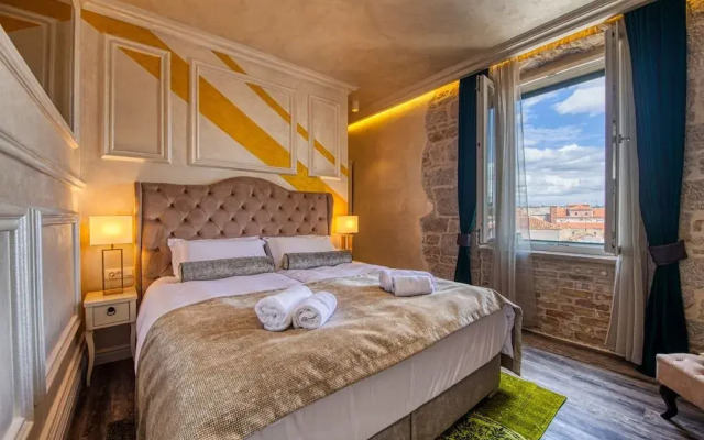 Riva Palace - design rooms