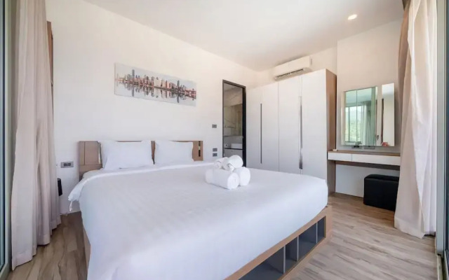 Sea View 2BR Apartment C35 at Oceana